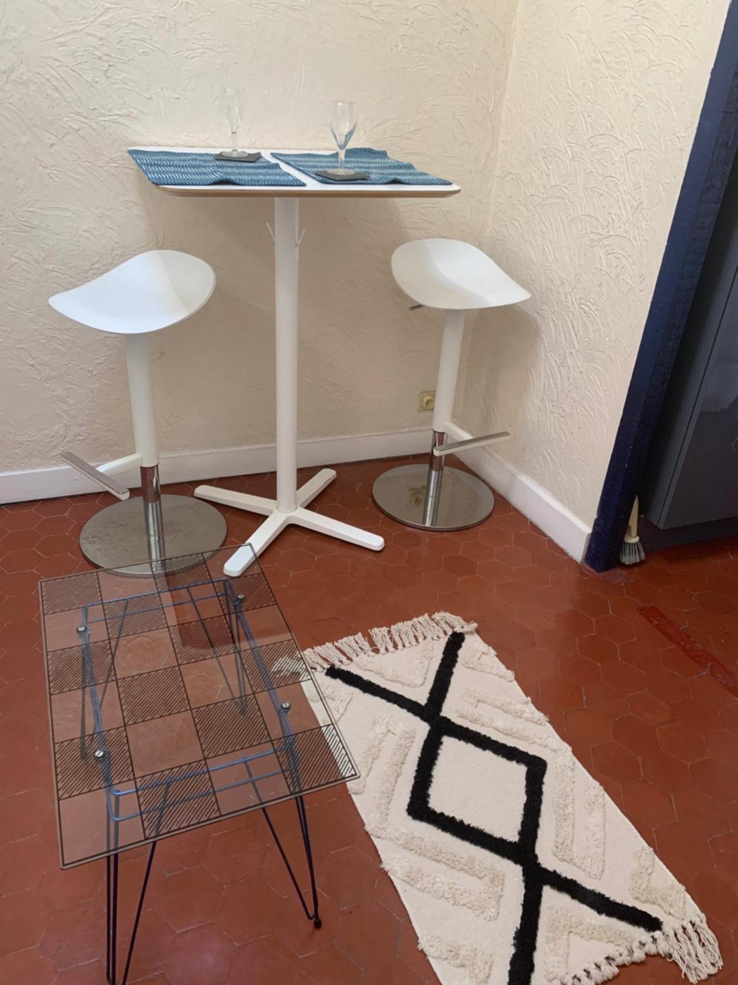 Un Appartement Atypiquement Provencal Le Cannet Exterior foto